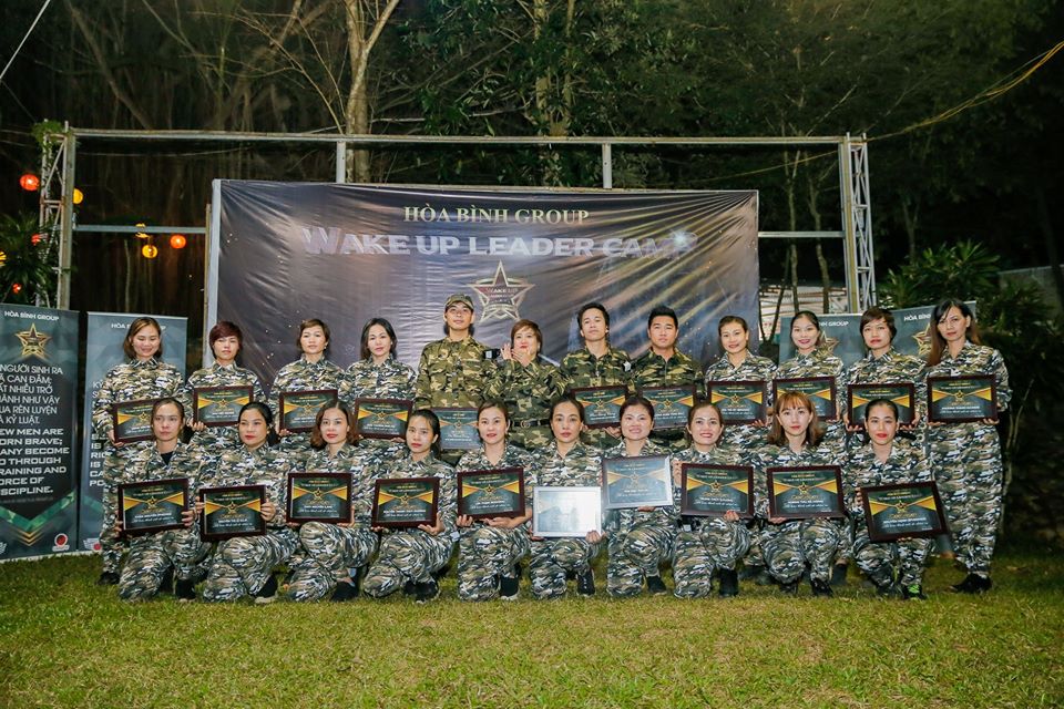 100 học viên đã "Lột xác" sau khóa huấn luyện đặc biệt và độc quyền "Wake up leader camp"6